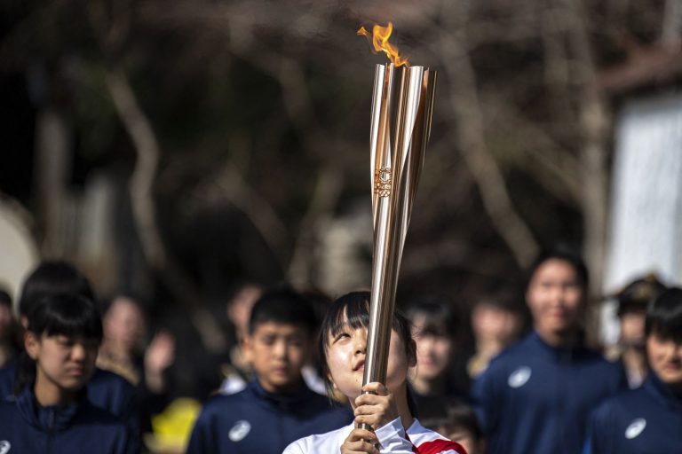 Juegos de Tokio: cancelan relevo de antorcha olímpica en vía pública por covid-19