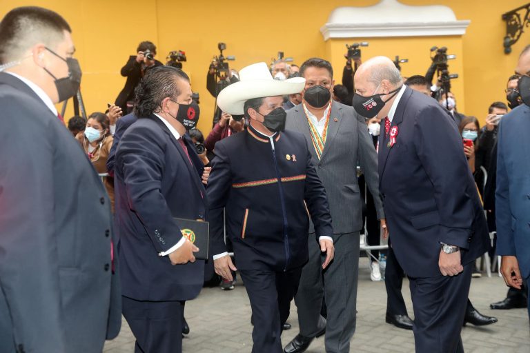 Presidente del Consejo de Ministro juramentará mañana en Ayacucho