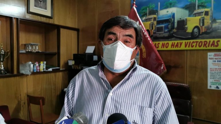 Camioneros esperan reunirse con Pedro Castillo para buscar soluciones al incremento del combustible
