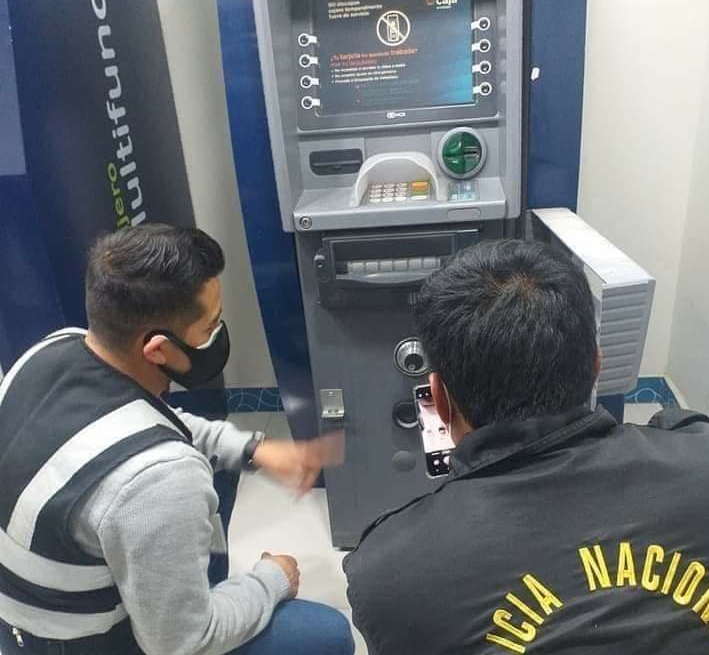 Roban 132 mil soles de cajero automático en El Pedregal