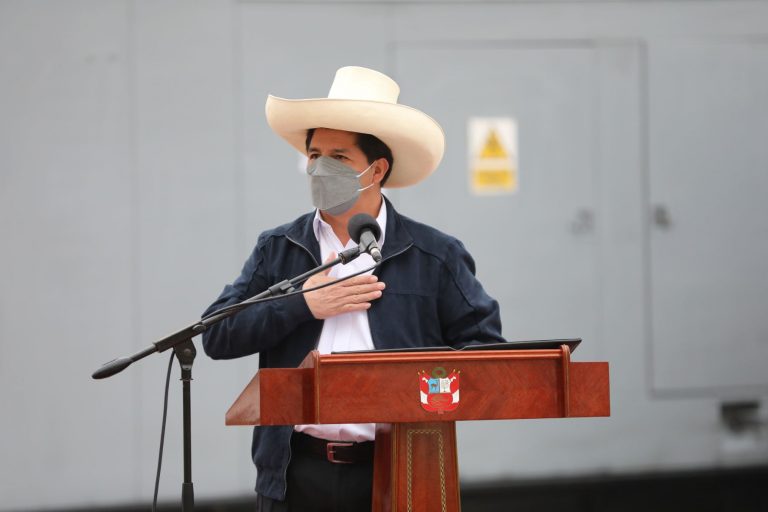 Pedro Castillo anuncia que habrá «sorpresas» con el gas y los alimentos la próxima semana