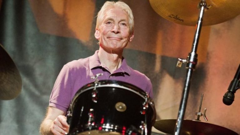Muere Charlie Watts, legendario baterista de The Rolling Stones