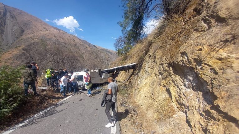 Trágico despiste de bus ocasionó la muerte de 16 trabajadores de la minera Las Bambas