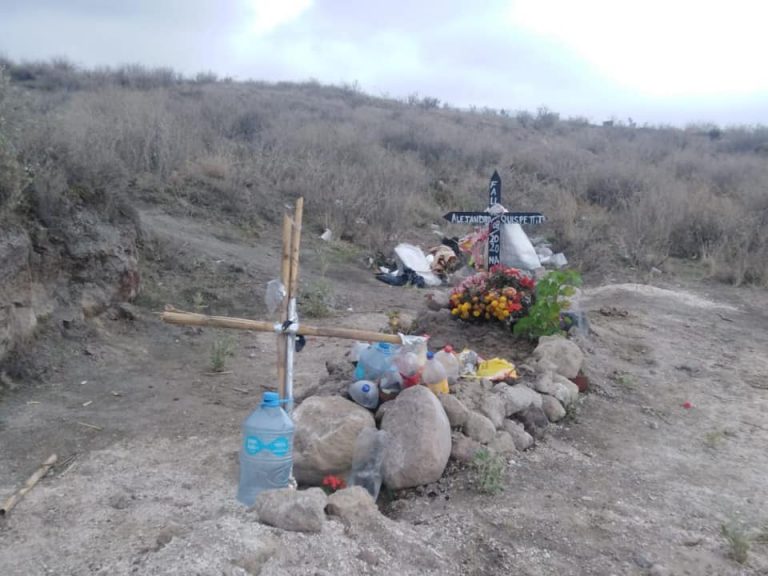 Trasladarán los ocho cuerpos enterrados clandestinamente en Condormico al cementerio de Cayma