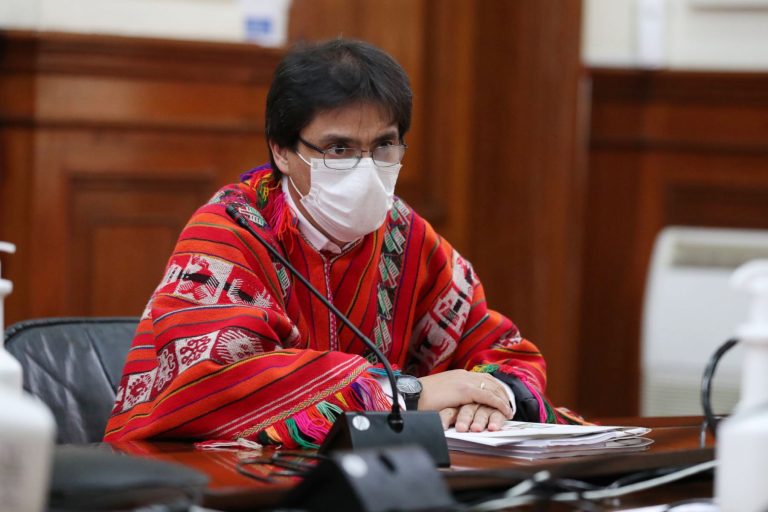 Gobernador de Cusco indicó que el Gobierno puede cerrar «la historia negra» con la muerte de Guzmán