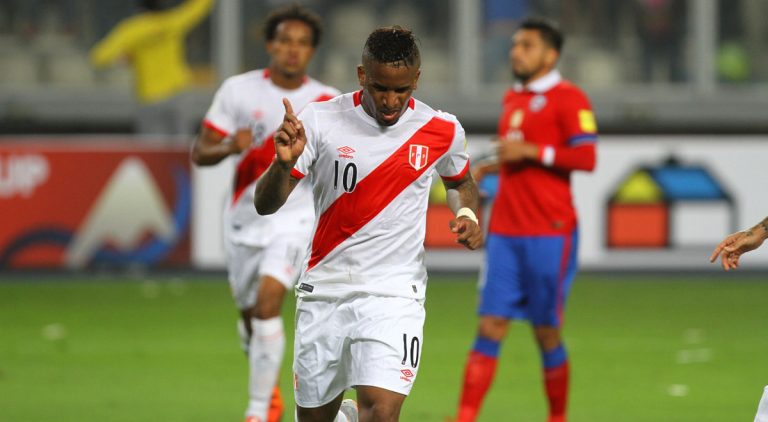 Prensa chilena: “Jefferson Farfán ha hecho ver mal a Chile, es de cuidado”