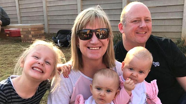 Nueva Zelanda: Padre descubre los cuerpos de sus hijas asesinadas presuntamente por su esposa