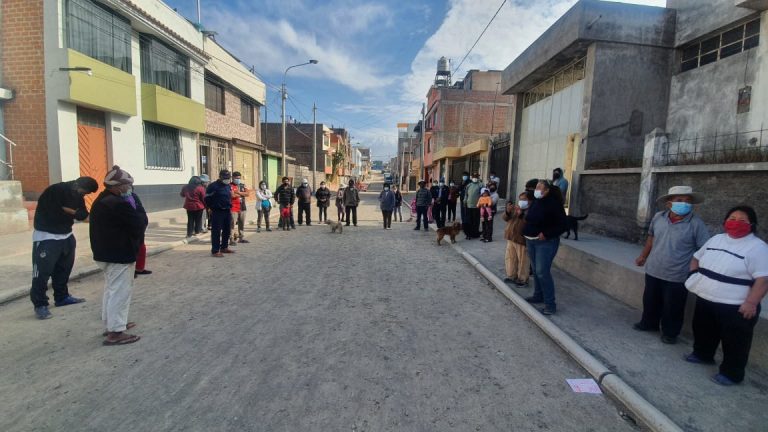 Paucarpata: Trabajos de asfaltado en la avenida San Martín no culminan después de seis meses
