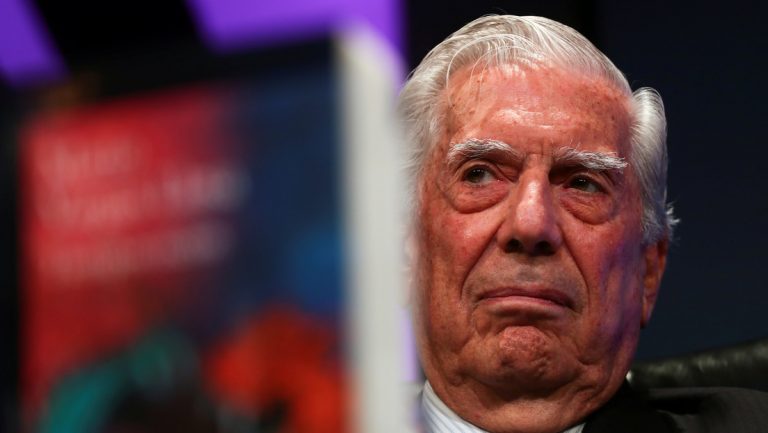 Mario Vargas Llosa aparece en los Pandora Papers como evasor de impuestos