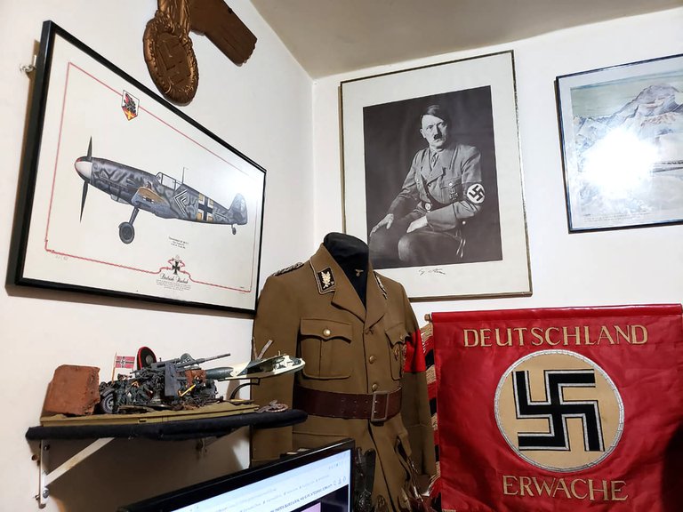 Encuentran colección de objetos nazis valorizado en más de $3 000 000