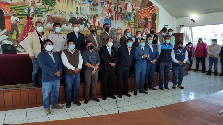 Alcaldes de Arequipa no pudieron reunirse con la PCM