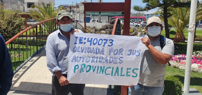 Padres de familia exigen a la comuna provincial cumplir con la ampliación de aulas en el colegio de Santa Rita de Siguas