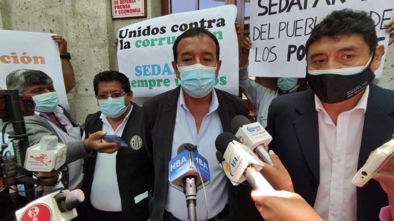 Trabajadores de Sedapar amenazan con huelga indefinida si no cambian a los funcionarios involucrados en el caso «Los Hijos del Cóndor»