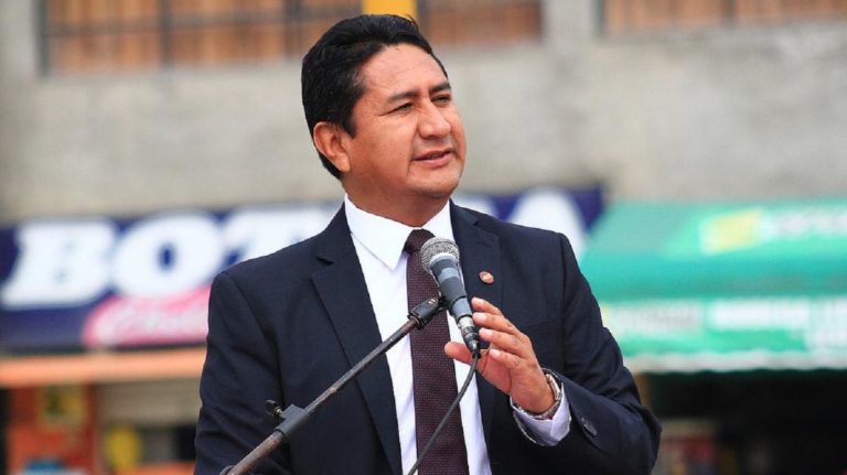 Vladimir Cerrón: “Perú Libre no dará el voto de confianza al Gabinete”
