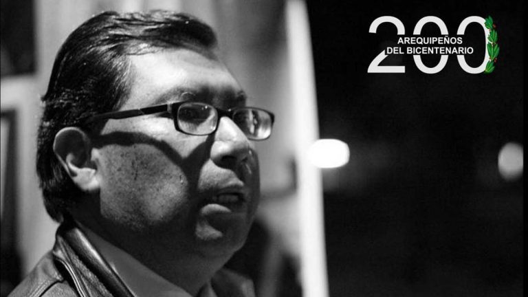 Escritor Yuri Vásquez entre los “200 Arequipeños del Bicentenario”