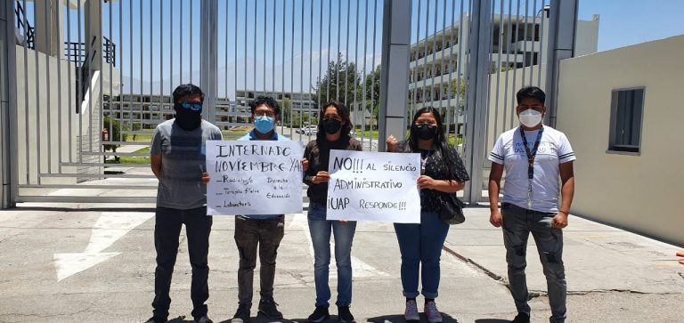 Estudiantes de Alas Peruanas reclaman el inicio de internados para carrera de Tecnología Médica