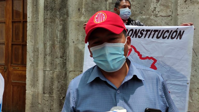 Trabajadores de construcción civil reportan obras en riesgo por la crisis del Gobierno Regional de Arequipa