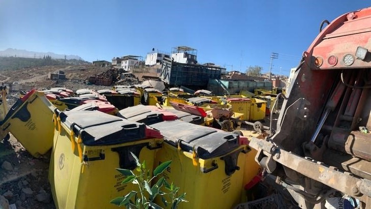 Identifican un perjuicio económico en Socabaya por contenedores de basura almacenados