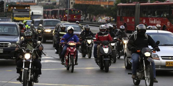 Desde hoy se suspenden los trámites de licencia de conducir para motocicletas