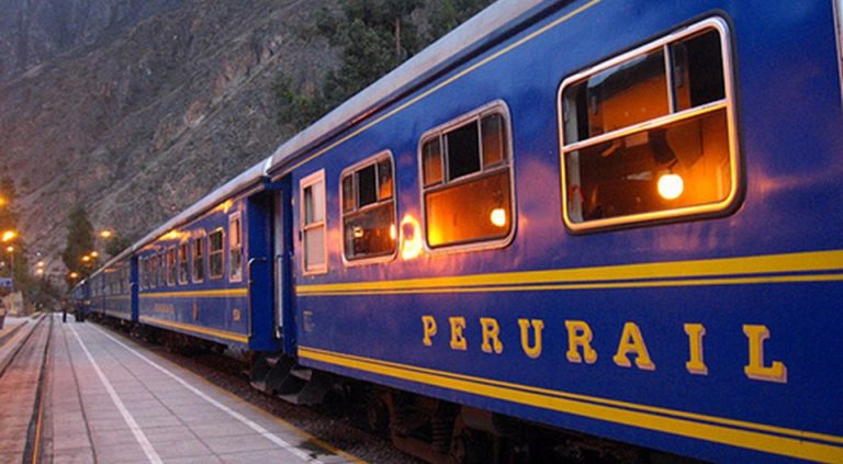 PerúRail suspende temporalmente su ruta a Machu Picchu por bloqueo de línea férrea