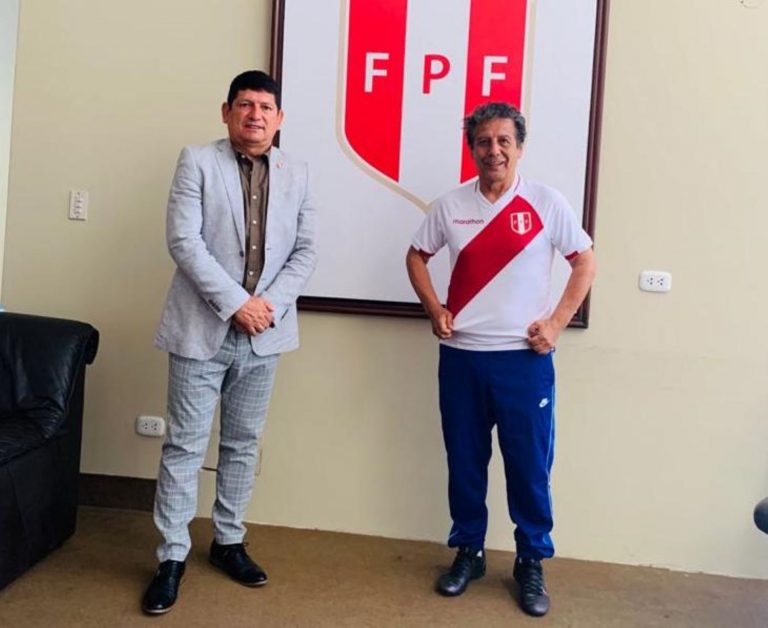 Legendario César Cueto se suma como embajador de la FPF