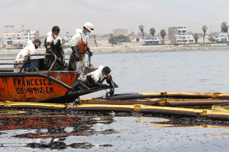 Expertos de Naciones Unidas evaluarán derrame de petróleo de Repsol