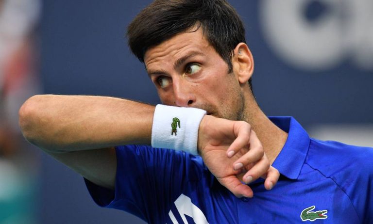 Djokovic: Gobierno serbio acusa a Australia de arbitrariedad por expulsar al tenista