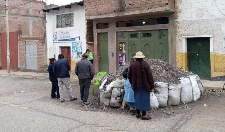 Halla a adulta mayor atada y sin vida dentro de su vivienda en Huancané