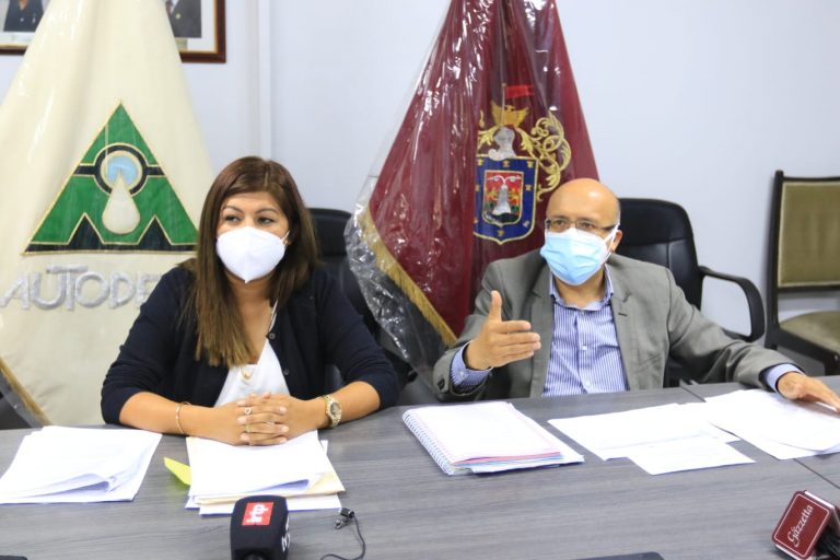 Kimmerlee Gutiérrez solicitará al CRA debatir el proyecto Majes Siguas II