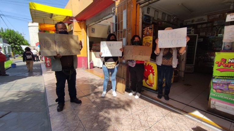 Comerciantes de la av. La Paz denuncian constantes robos