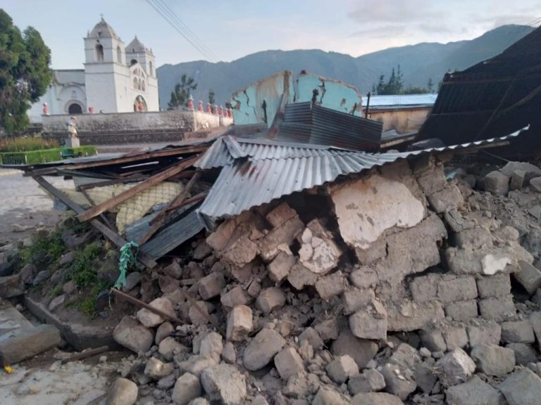 Caylloma: Nueve sismos generaron destrucción en distritos de Maca y Pinchollo