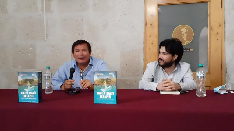 Escritor chimbotano Luis Fernando Cueto presentó ensayo sobre Oswaldo Reynoso