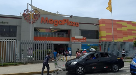 Mega Plaza Chimbote.