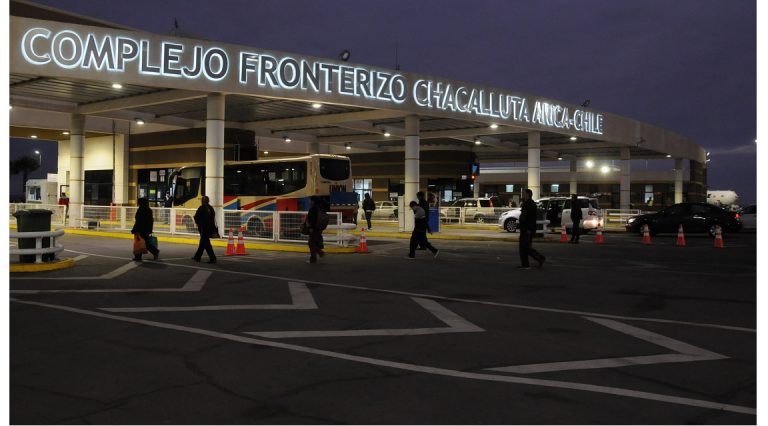 Frontera terrestre con Chile será reaperturada el 1 de mayo luego de dos años