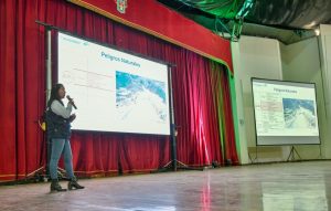 Taller de Ingemmet sobre capacitación a docentes denominado “Mi cole y yo preparados ante volcanes y sismos”