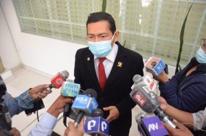 Jefe de la comisión de salud, Hittler Saavedra