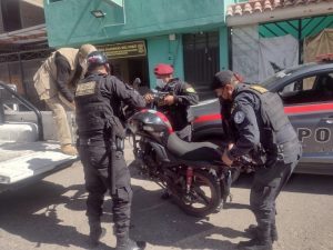 En menos de 24 horas ubican y recuperan moto hurtada