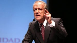 Congresista Hernando Guerra