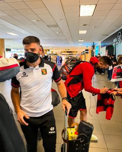 Bernardo Cuesta presente en la delegación de Melgar que viaja a Colombia para enfrentar a Deportivo Cali.