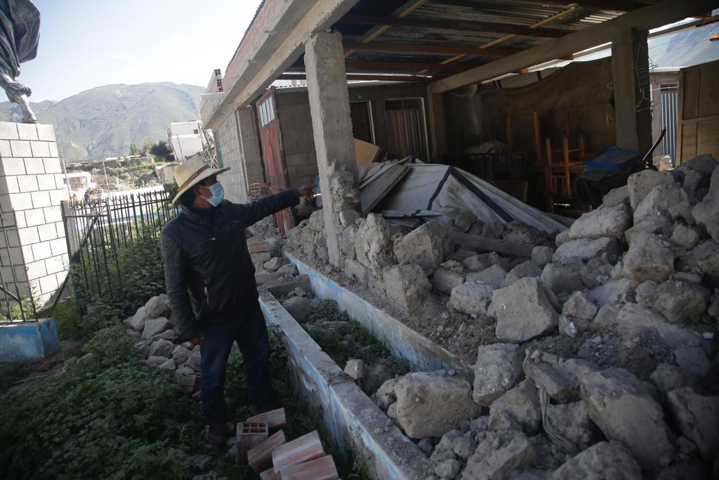 Damnificados por los sismos en Caylloma aún no reciben ayuda