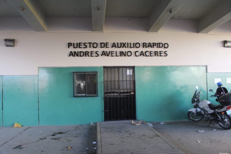 Comerciantes denuncian que plataforma Andrés Avelino Cáceres se habría convertido en ‘tierra de nadie’