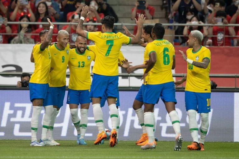 Brasil goleó por 5-1 a Corea del Sur con doblete de Neymar