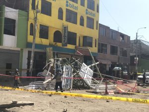 Cae antena en av. Vidaurrazaga