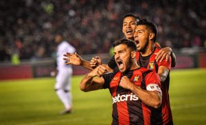 Fotos: Diego Ramos Lupo / AFP - Melgar venció 2-1 a Deportivo Cali y clasificó a los cuartos de final de la Copa Sudamericana.