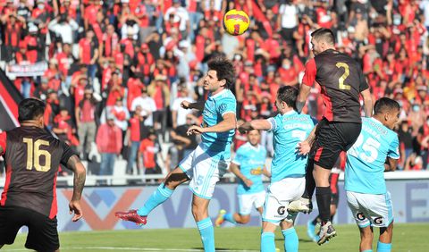 Melgar cayó 0-1 con Cristal y perdió el invicto en Arequipa
