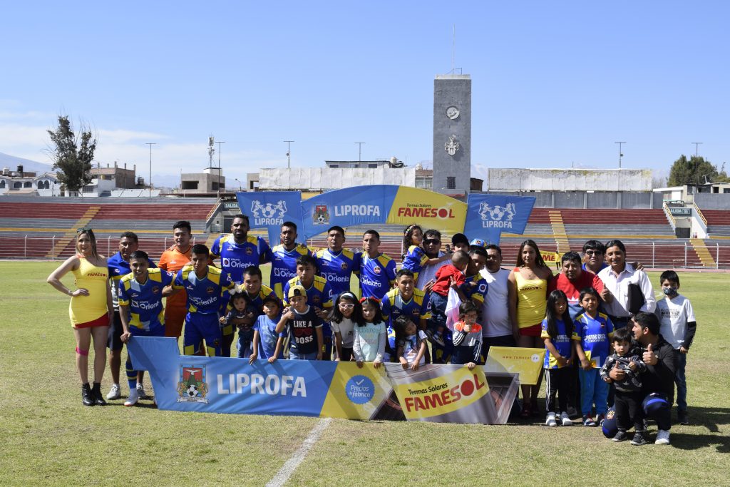 Foto: HBA Noticias - Sporting Cristal de Uchumayo, actual campeón provincial de Arequipa en la Copa Perú.