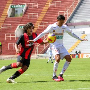 Foto: Ayacucho FC - Imágenes de Melgar y Ayacucho por la décima jornada del Torneo de Reservas.