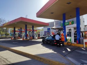 Las inspecciones serán realizadas para evaluar la cantidad y calidad del combustible expendido a los compradores.