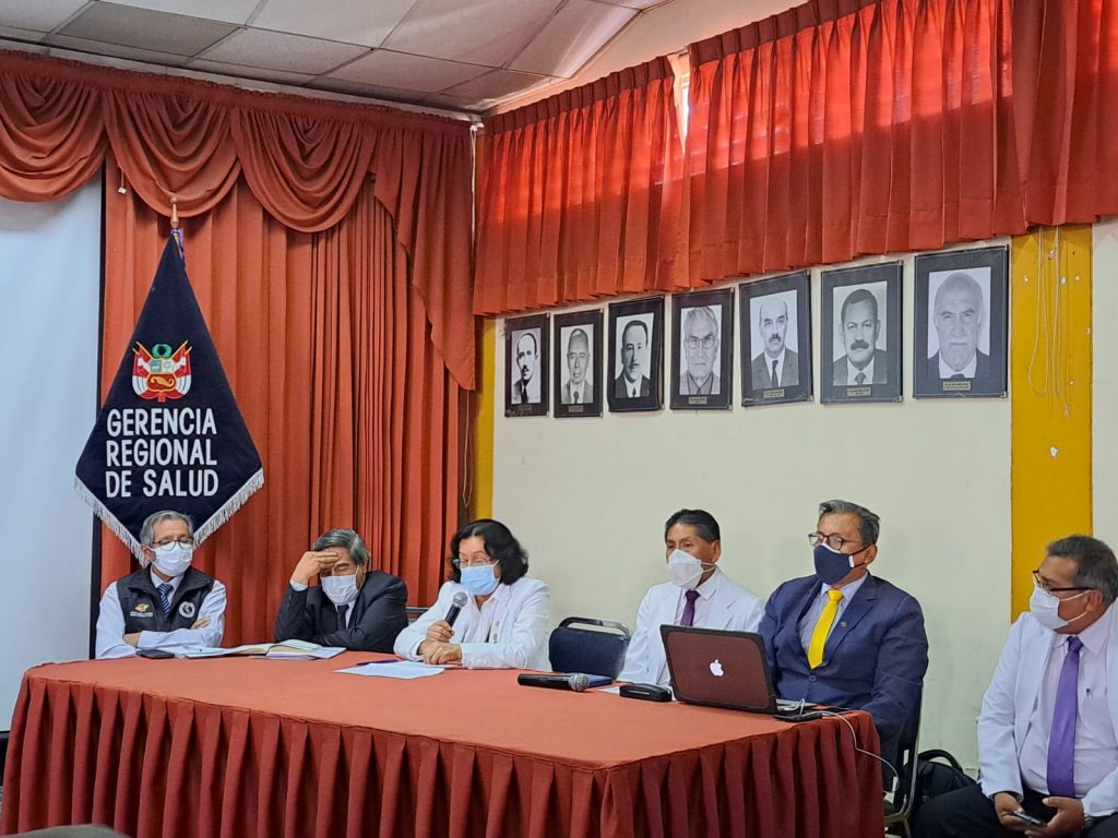 Conferencia de prensa de Geresa por incremento de casos covid-19 en Arequipa