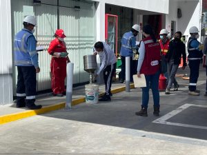 Los controles pretenden realizarse de manera continua para asegurar que la población no sea engañada al comprar combustible.